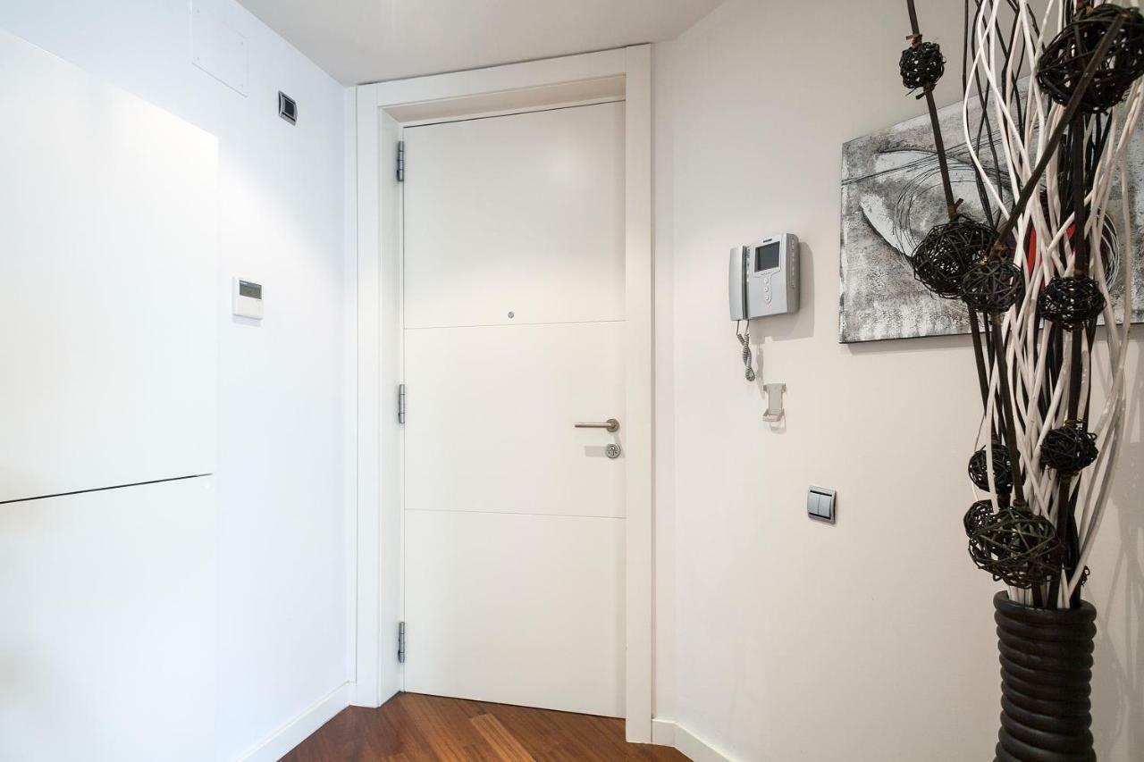 Uma Suites Passeig De Gracia 16 Barcelona Exterior foto