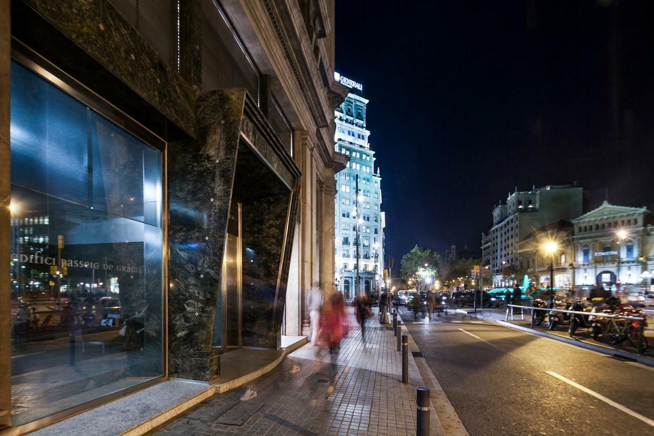 Uma Suites Passeig De Gracia 16 Barcelona Exterior foto
